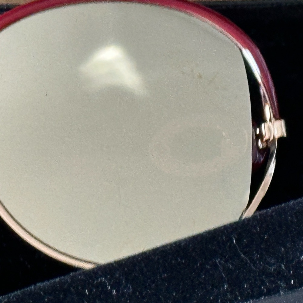 Christian Dior Sunglasses with case. - Picture 9 of 9